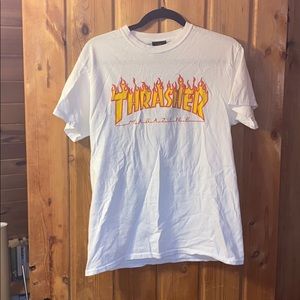 Thrasher tee